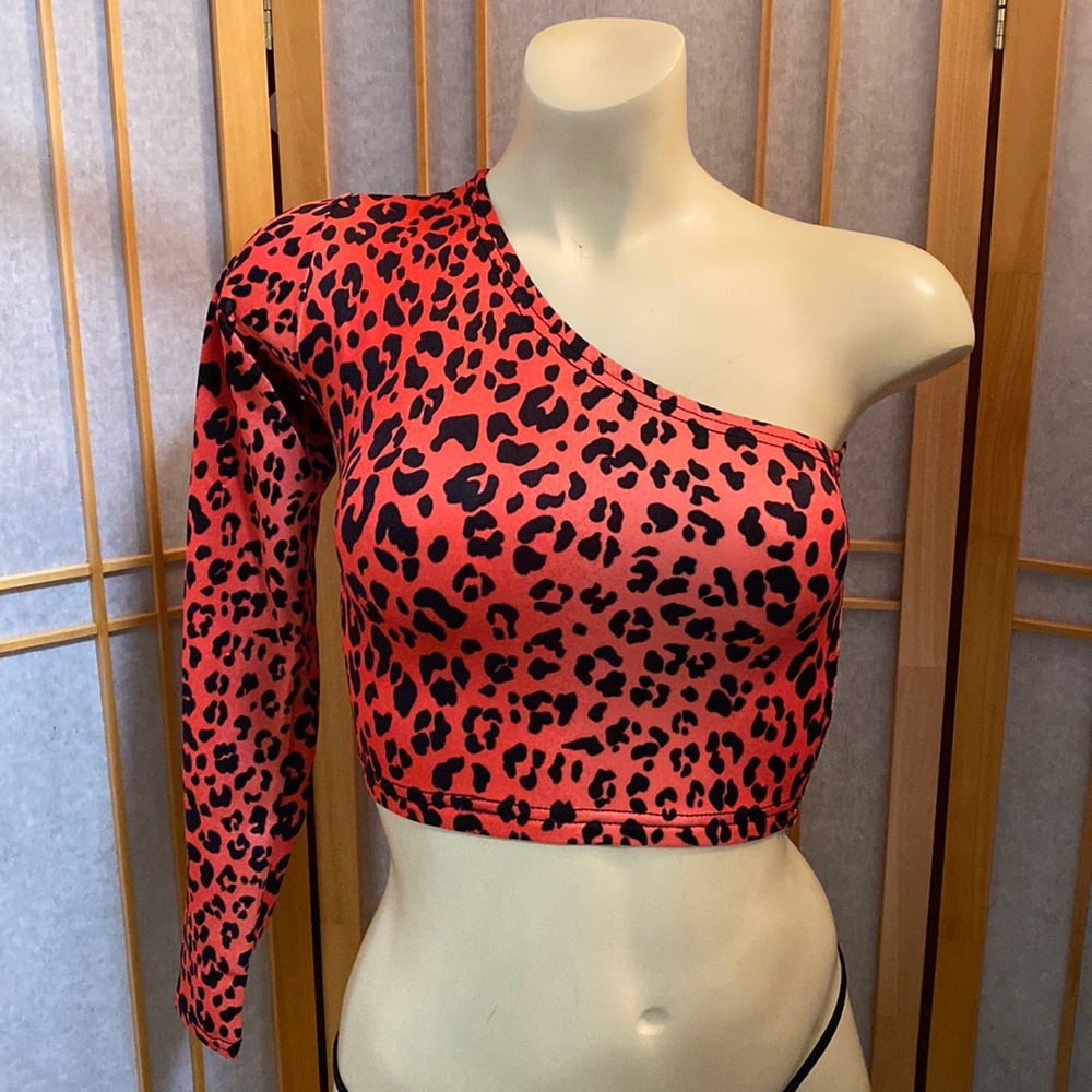 Red Leopard Spandex Crop Top
